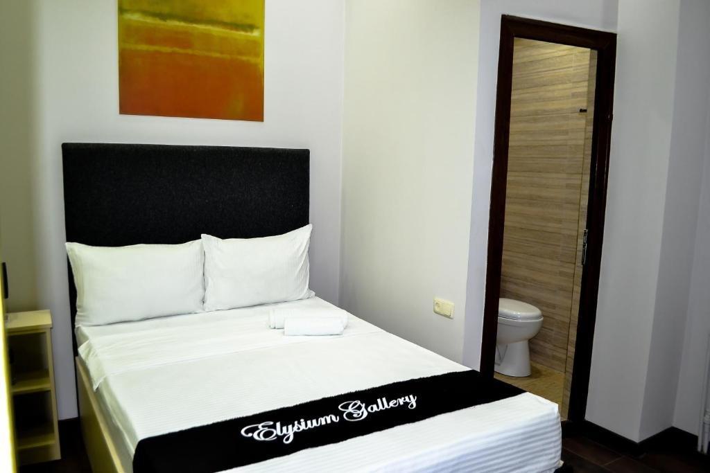 Elysium Gallery Hotel Erivan Dış mekan fotoğraf